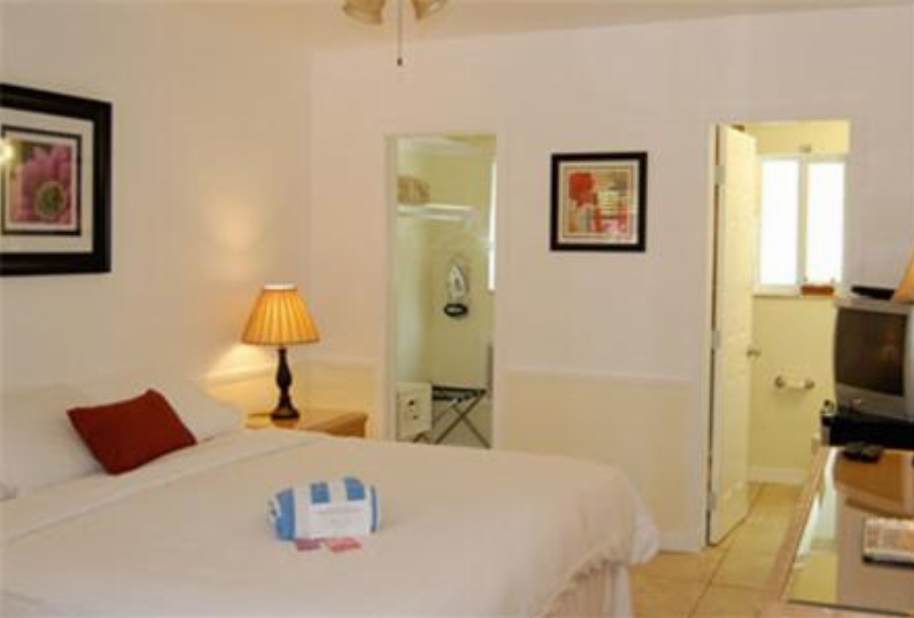 Room image 4